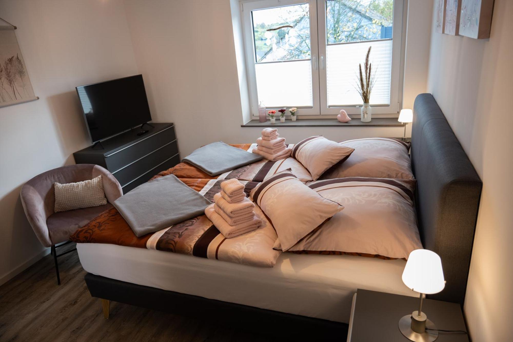 Ferienwohnung "Iewer Der Schaff" Burbach  Exteriör bild